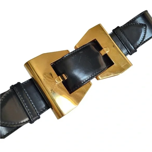 Gucci Bow Buckle belt black patent leather Gucci Patent Leather Bow Accents Belt - Black Belts  main image 2